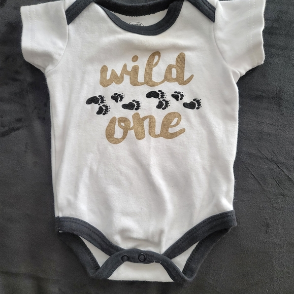 Luvable Friends Onsies - Picture 5 of 6